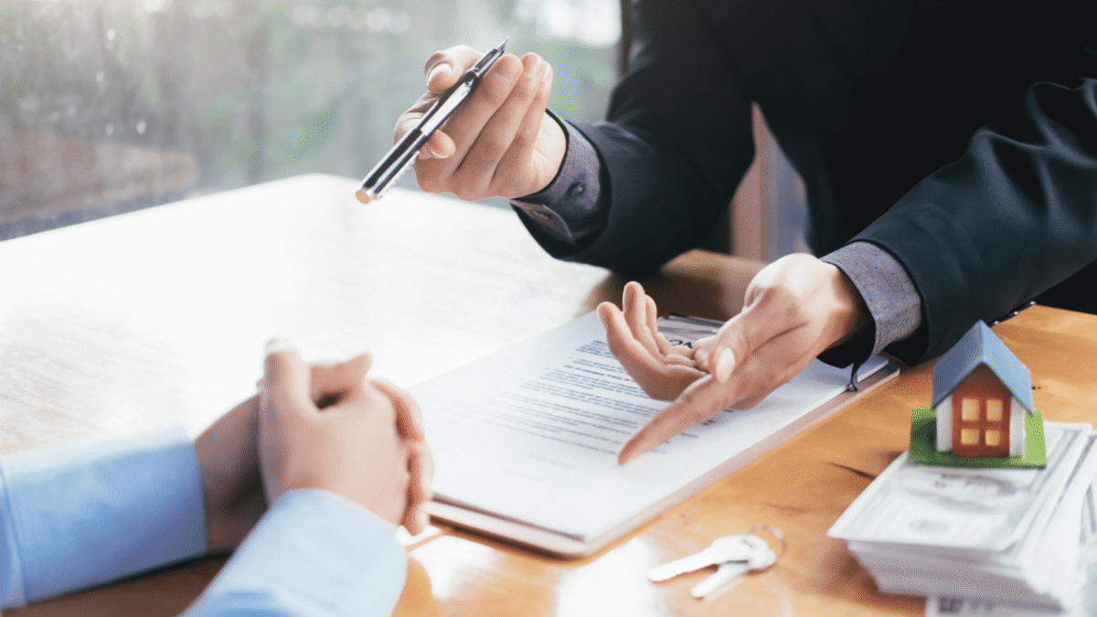 Buyers’ Guide: Why you should have a building survey before exchanging contracts