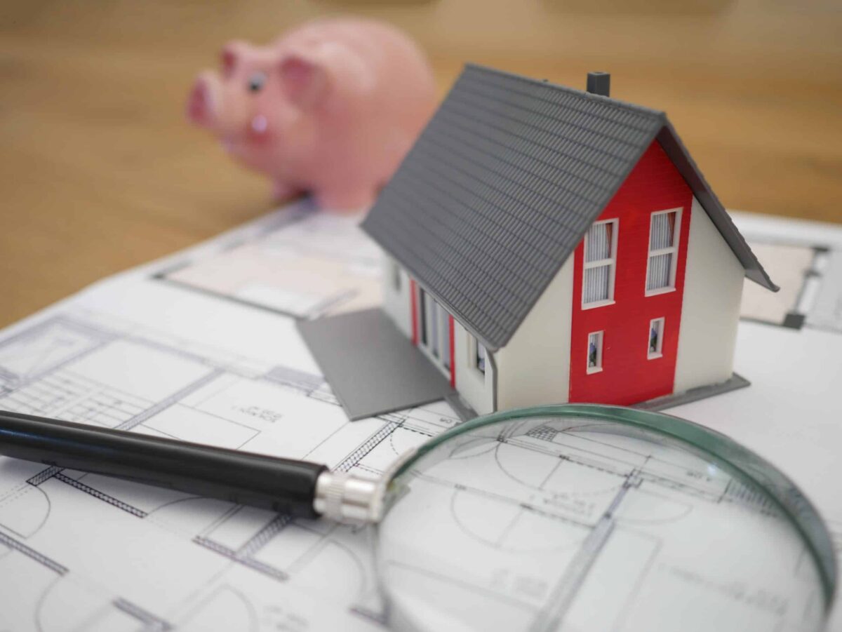 Estate agents and buying agents – what’s the difference?