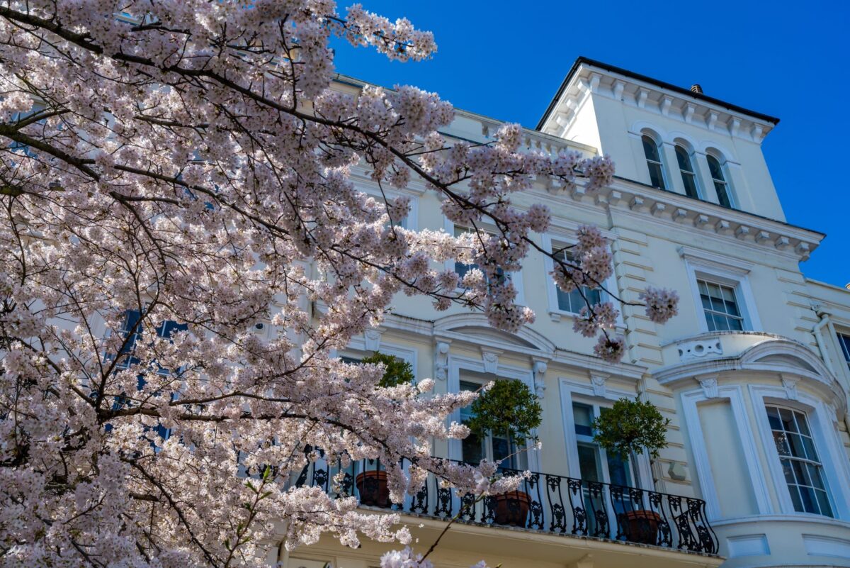 What Happens After an Offer Is Accepted on a £2m+ London Property?