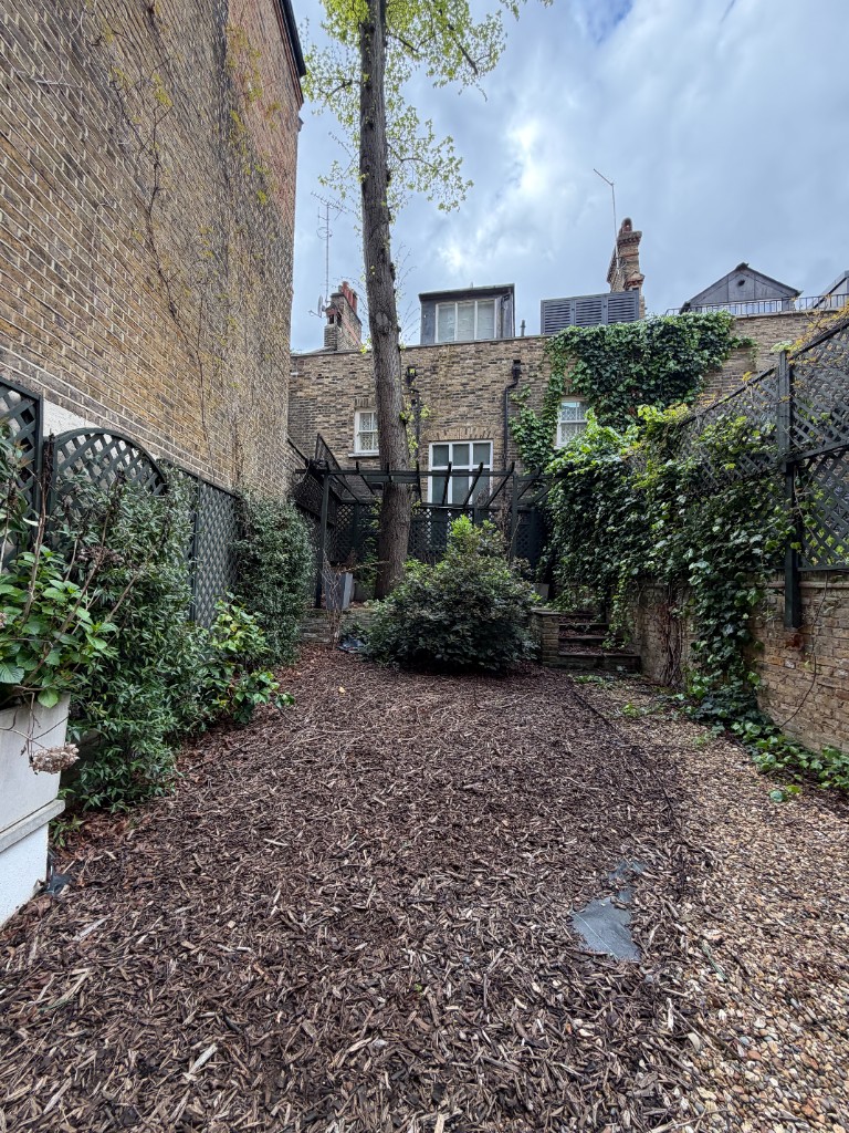 Garden at 30 Hans Place before landscaping